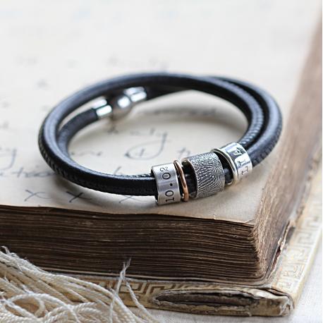 Story Bracelet with Fingerprint Bead